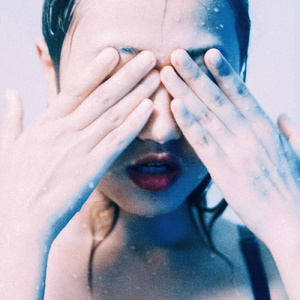 第一次见红小视频真实
